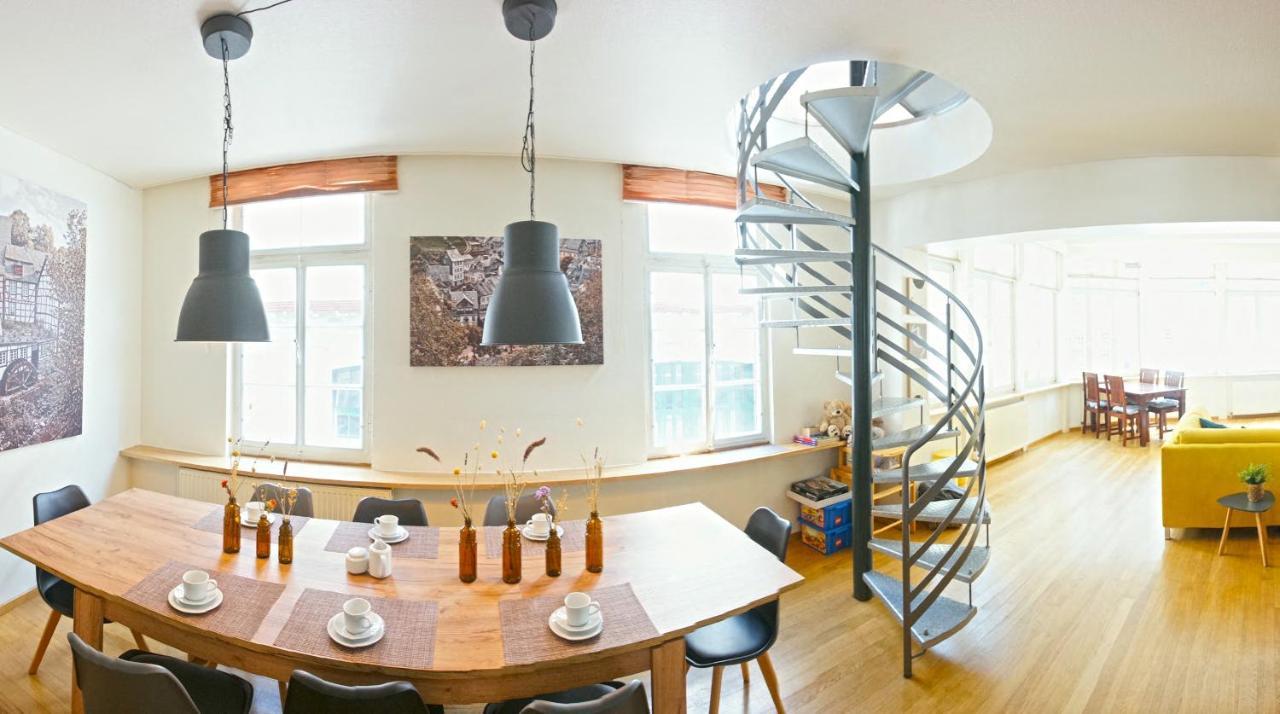 LOFT13 Traumhafte Wohnung mit Terrasse für 8 Gäste Monschau Exterior foto